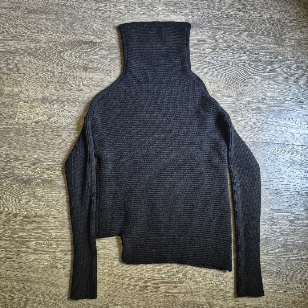 Aritzia Babaton Mika Ribbed Wool Cashmere Turtleneck Sweater Black Small Medium - Picture 9 of 9